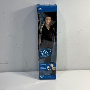 Medline doll Ally University lifelong student Graduate Hat 11 inches tall NIB
